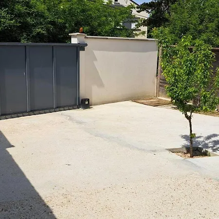 Pacific Green-80m2-clime-2 Big Suites-parking Prive 2 Cars-jardin-confort Ferienhaus